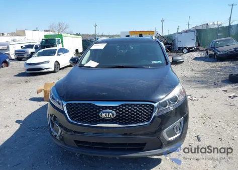 2016 Kia Sorento 2.4L Lx из США, поврежденный, VIN 5XYPGDA39GG163003